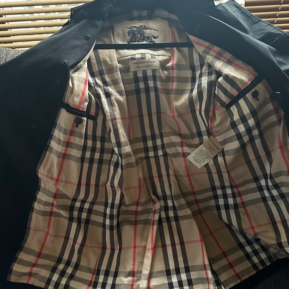 Burberry trench coat woman’s - Picture 3 of 11